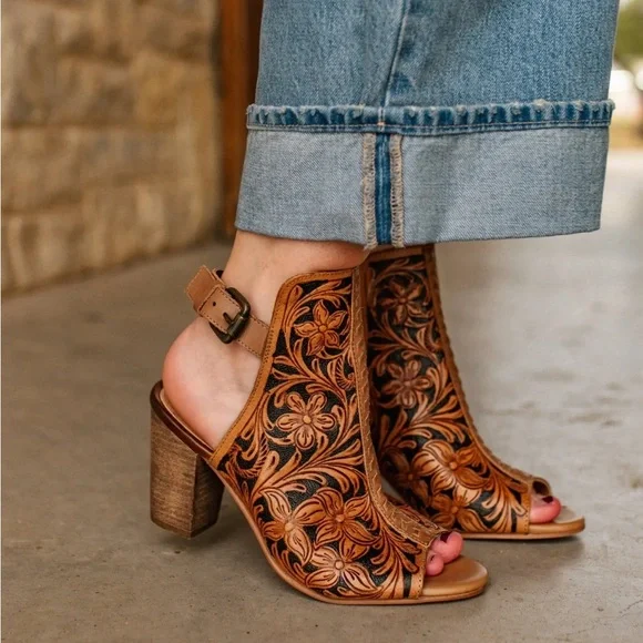 Myra MONIKA BOOT IN HAND-TOOLED LEATHER size 8 - Picture 4 of 16